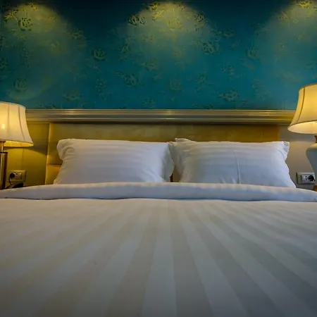 Hotel Phoenicia Blue View 4*